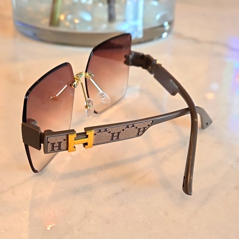H Ombre rimless 2 color tan fade lense  Lightweight.  Designer Looks … - Picture 3 of 4